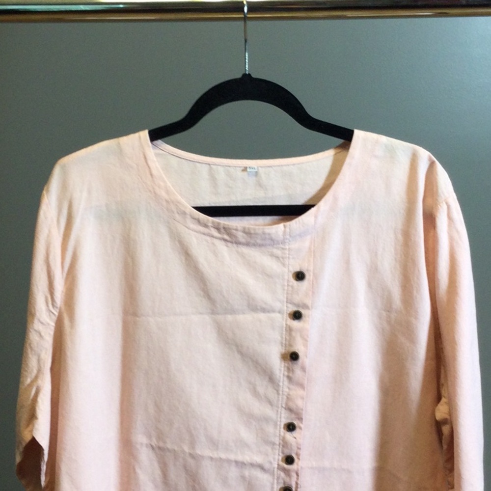 5x Peach Pull Over Diagonal Button Top - image 5